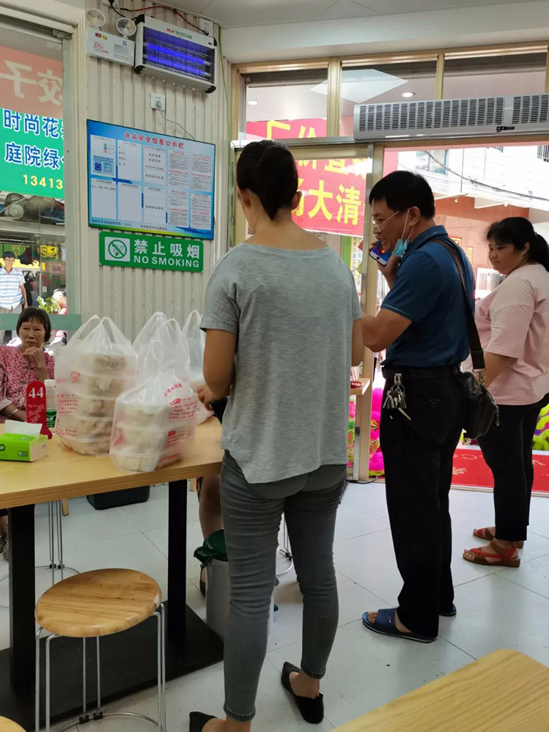 胃口福餃子云吞東方市場店開業(yè)，數(shù)百市民排隊(duì)嘗鮮