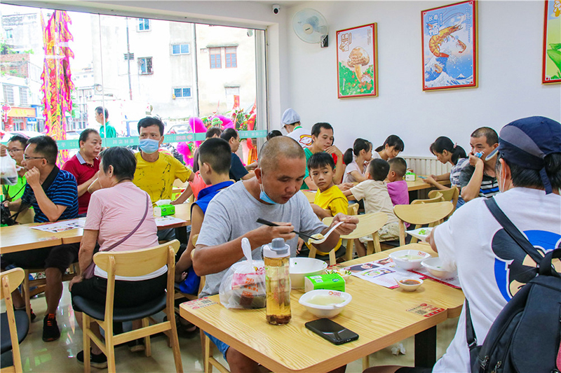 開(kāi)餃子餛飩快餐店的成功經(jīng)驗(yàn)，告訴你怎么一步步走向成功