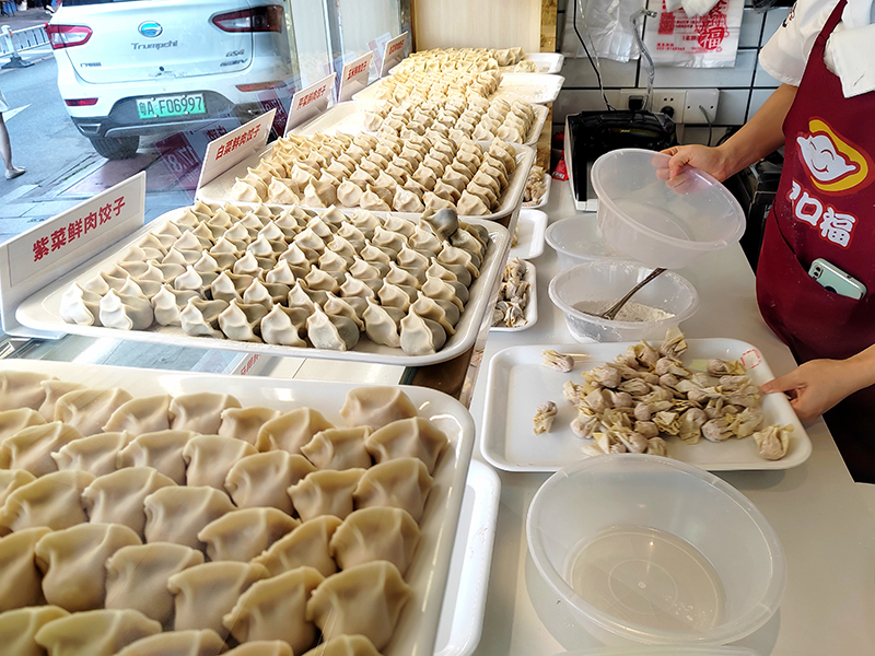 餃子云吞加盟店怎么進(jìn)行選址，選址攻略來(lái)告訴你