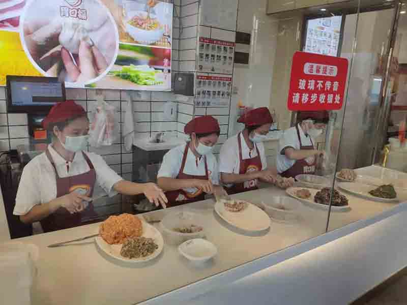加盟廣式現(xiàn)包餃子：抓住市場(chǎng)趨勢(shì)，創(chuàng)業(yè)新機(jī)遇
